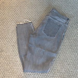 Grey PacSun ripped jeggings